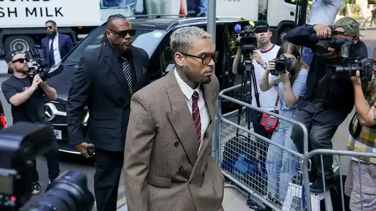 I Didn’t Cause Anyone Grievous Bodily Harm In London – Chris Brown Chris Brown
