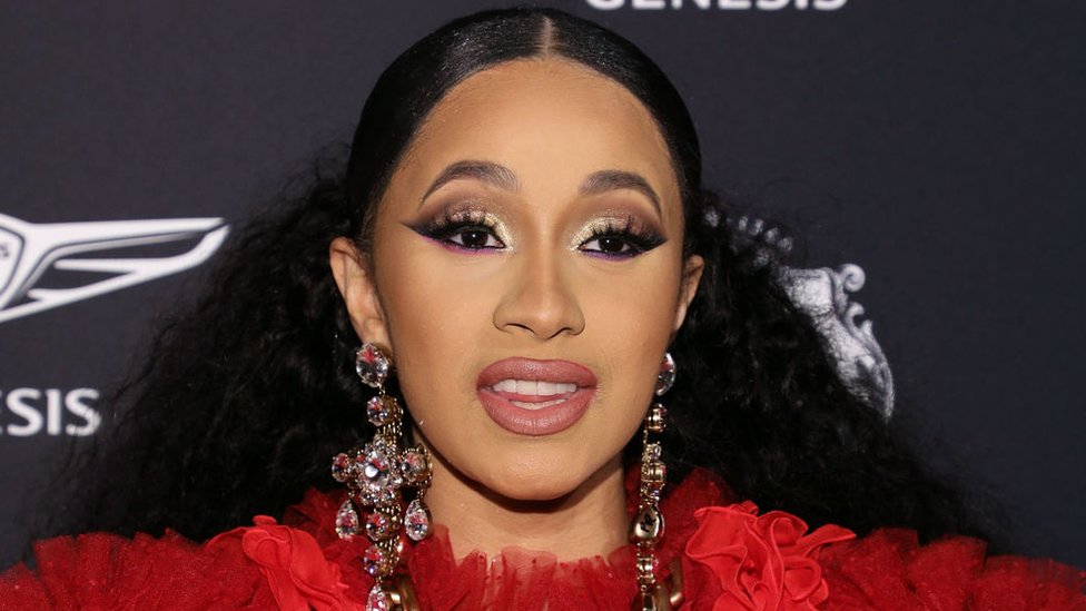 My Boyfriend Didn’t Dump Me Because My BBL Smells – Cardi B Cardi B