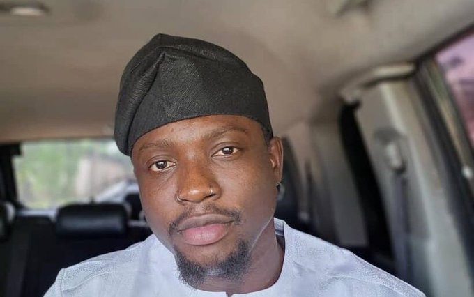 Motorist Claims Police Released Him After Mentioning VeryDarkMan’s Name Motorist Claims Police Released Him After Mentioning VeryDarkMan's Name